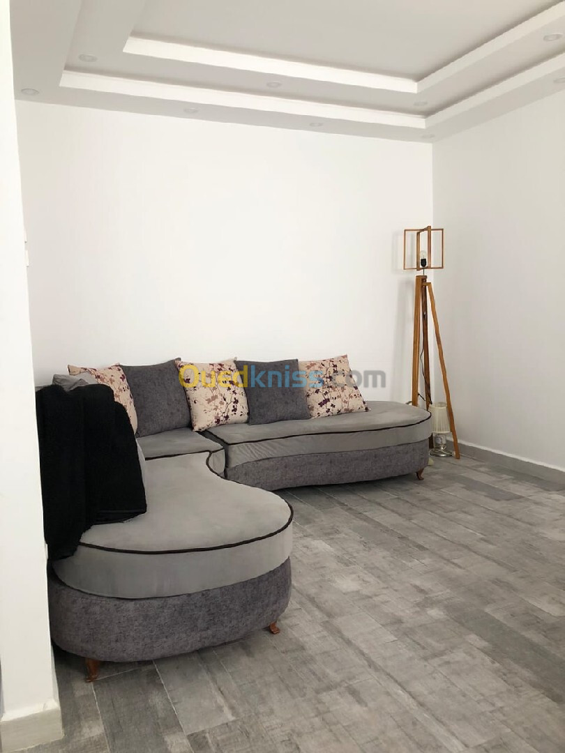 Location Appartement F2 Alger Hydra