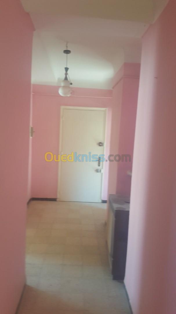 Location Appartement F4 Mostaganem Mostaganem