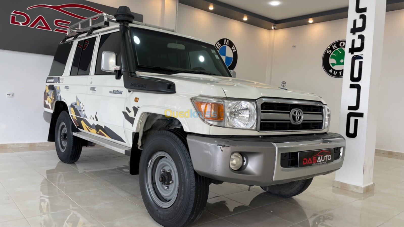 Toyota Land Cruiser 2016 4WD LX