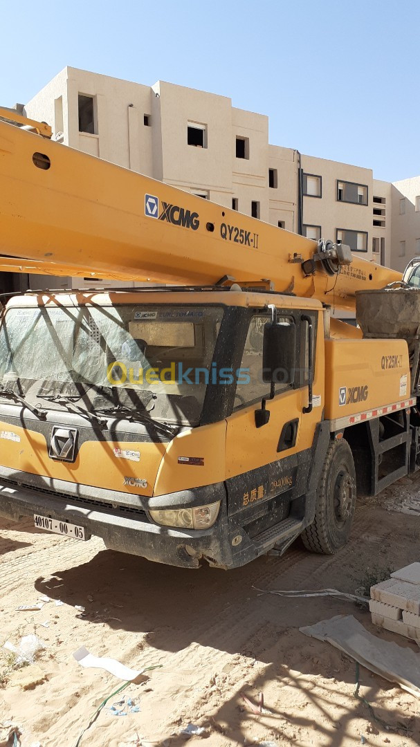 XCMG QY25 K Grue mobile XCMG 25 T 2014