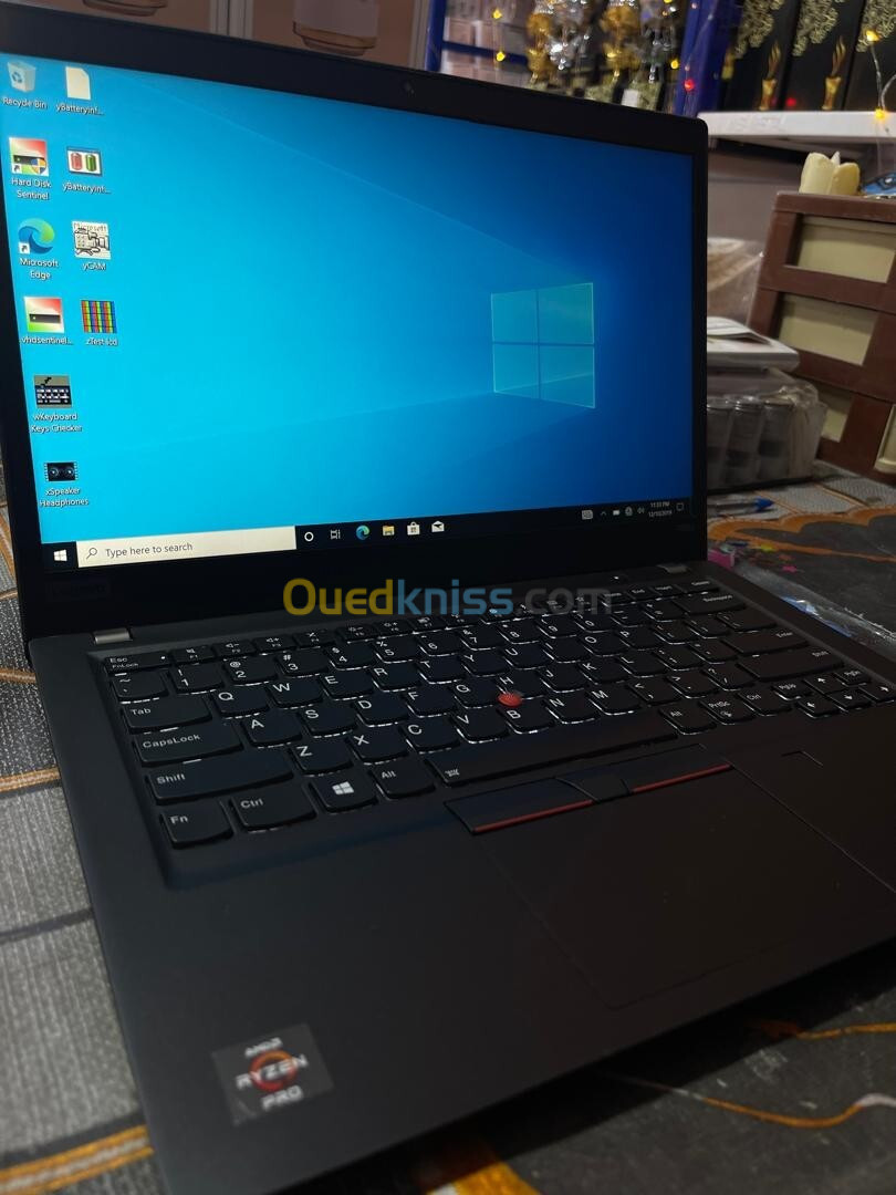 La gamme pro  Lenovo thinkpad T495s  TACTILE rayzen 5pro 3500U  équivalent i5 10ème gén boost 3.7GHz