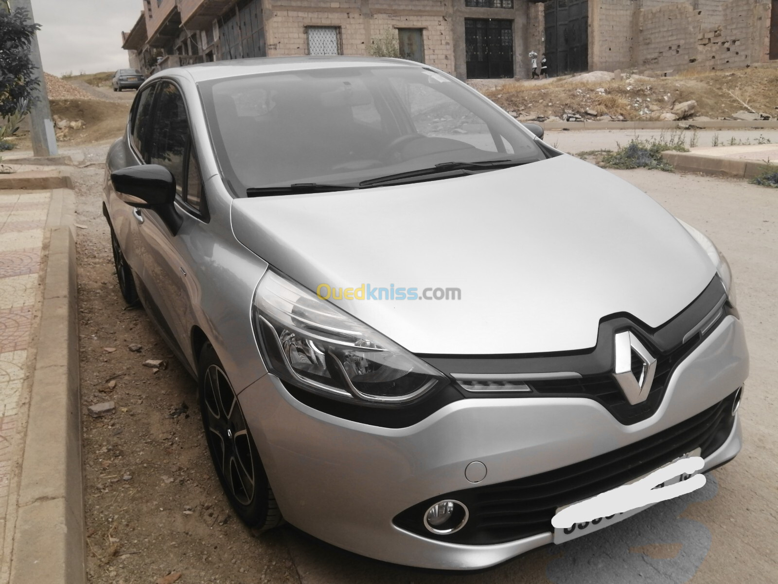 Renault Clio 4 2015 Limited 2