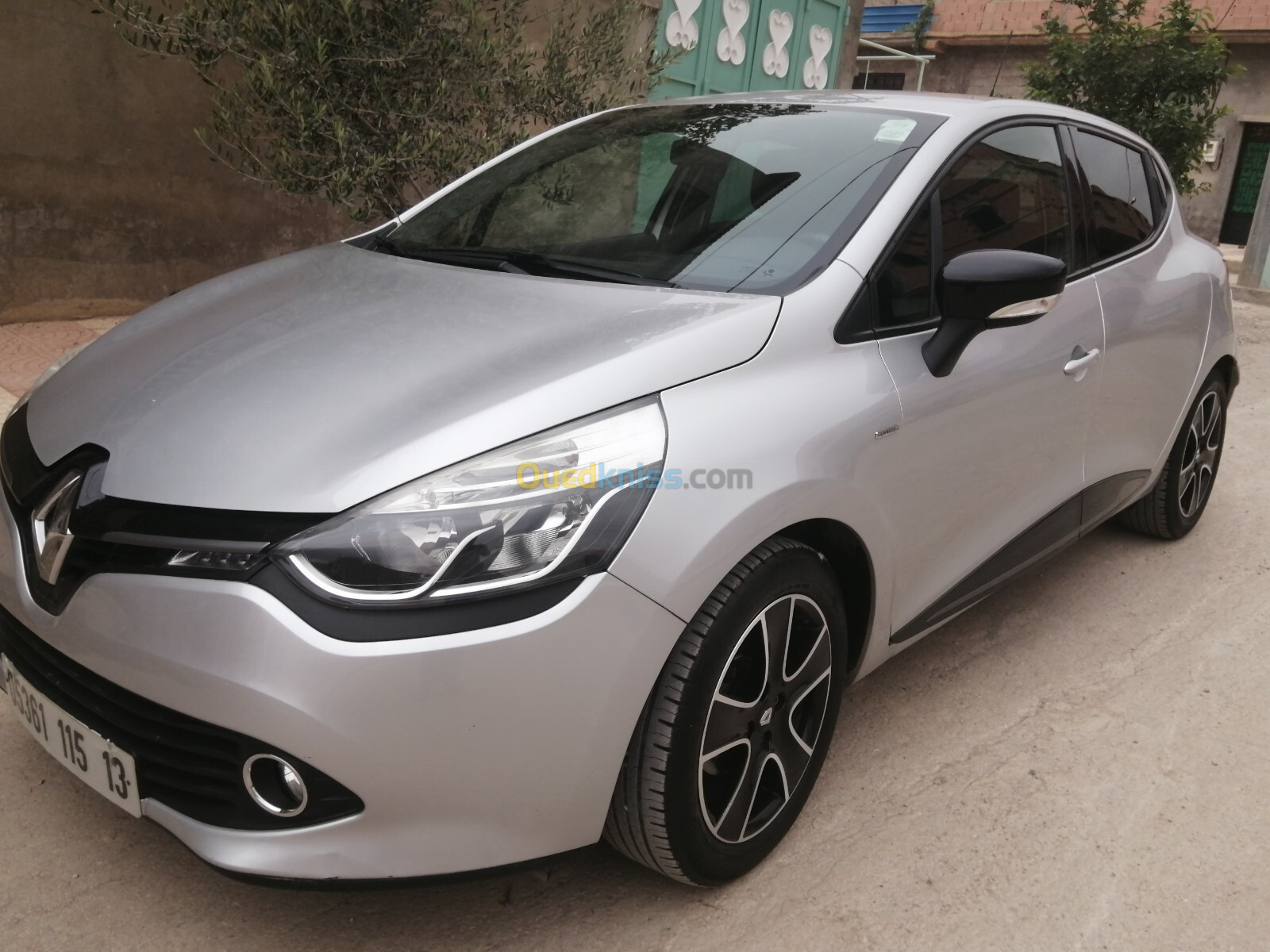 Renault Clio 4 2015 Limited 2