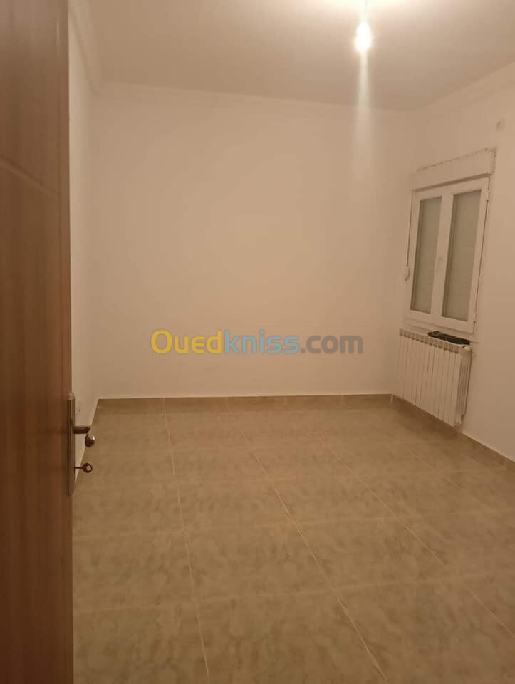 Location Appartement F4 Sétif Setif