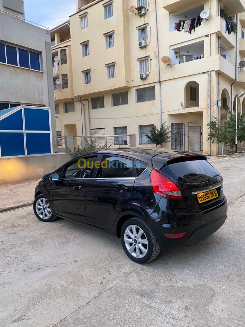 Ford Fiesta 2014 Titanium 