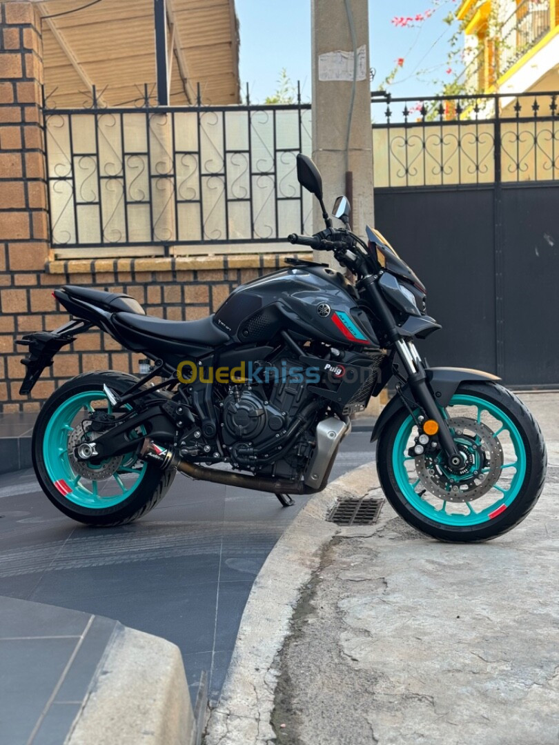 Yamaha MT 07 2022