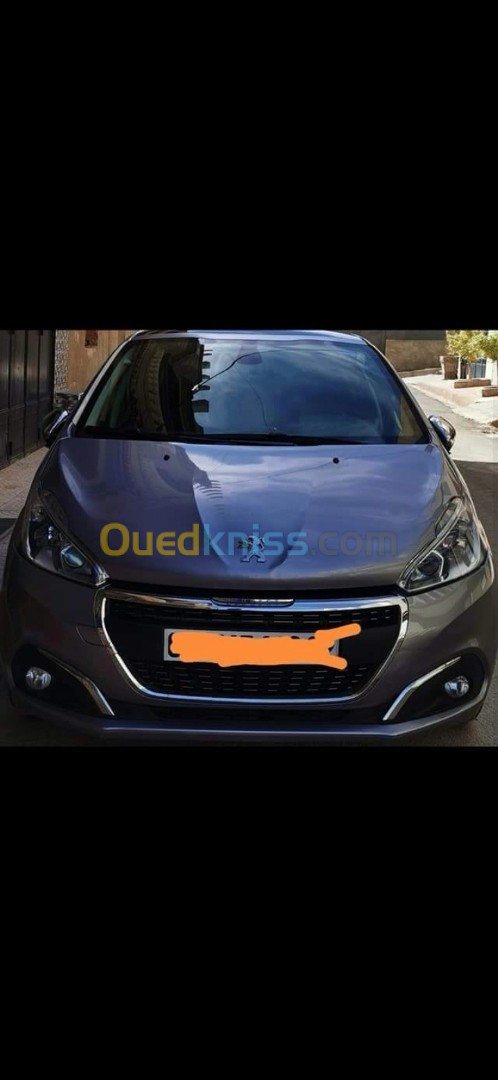 Peugeot 208 2019 Allure