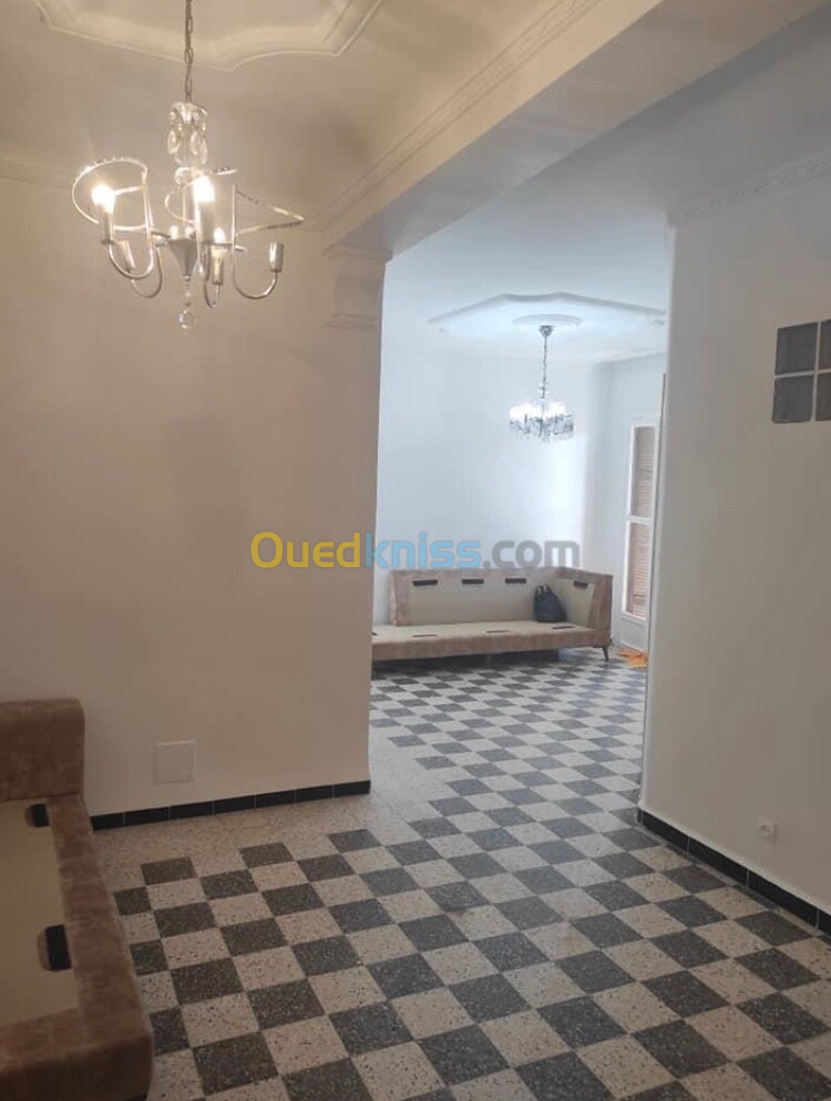 Location Appartement F3 Alger Baba hassen