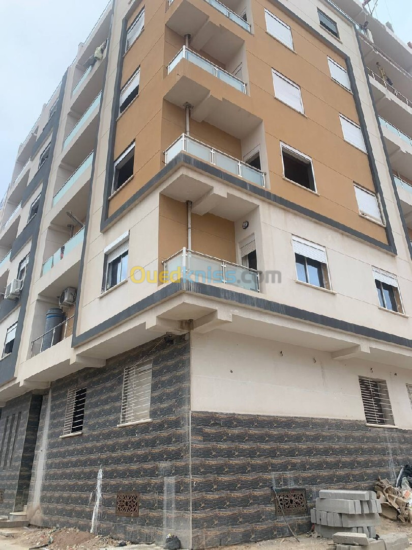 Vente Appartement F4 Alger Bordj el bahri