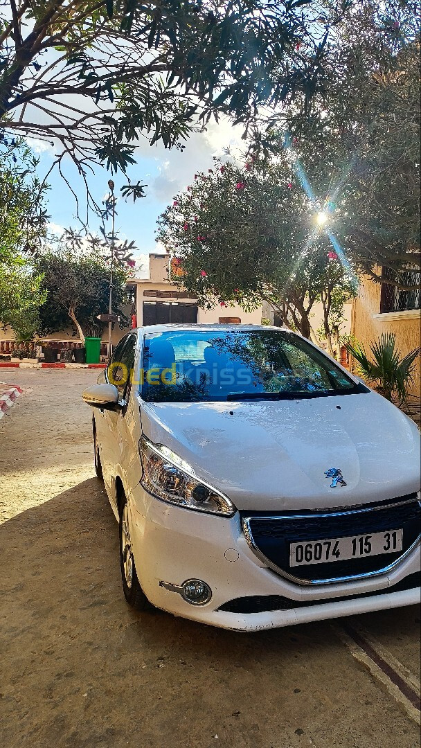 Peugeot 208 2015 208