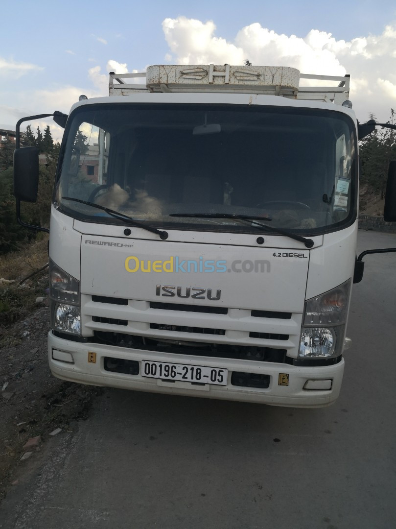 Isuzu npr71 Isuzu npr 2018