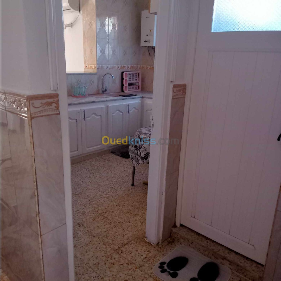 Location Niveau De Villa F3 Tipaza Larhat