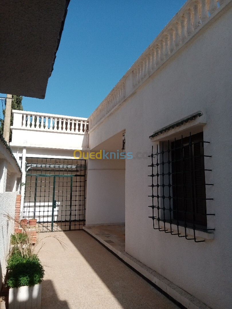 Location Niveau De Villa F7 Alger Ben aknoun