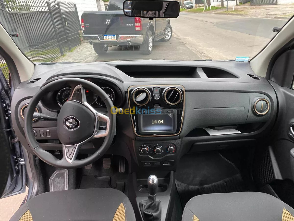 Renault Kangoo 2024 stapwy