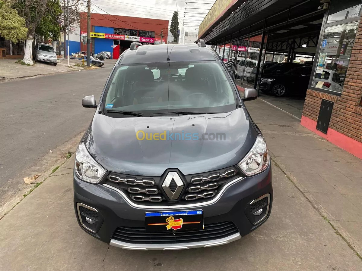 Renault Kangoo 2024 stapwy