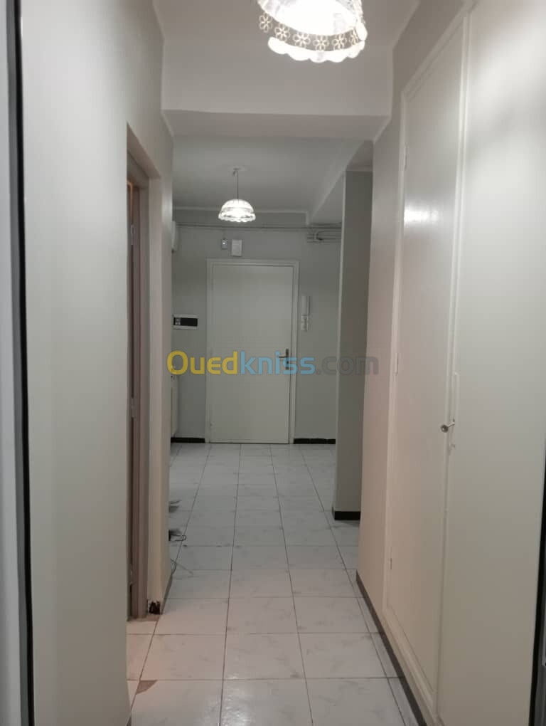 Location Appartement F4 Alger Said hamdine