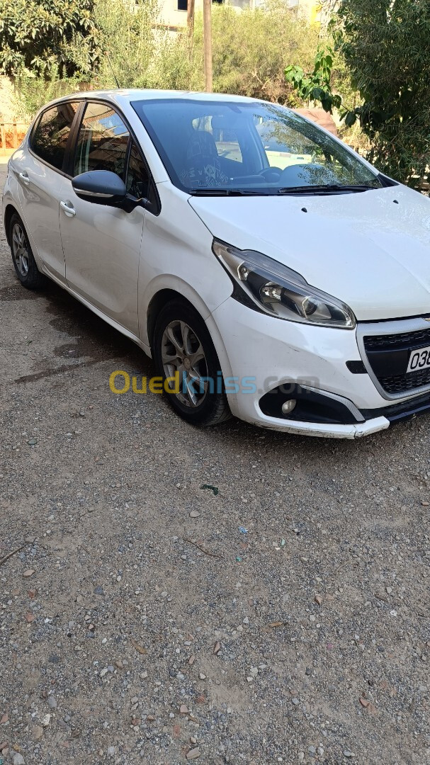 Peugeot 208 2016 Active