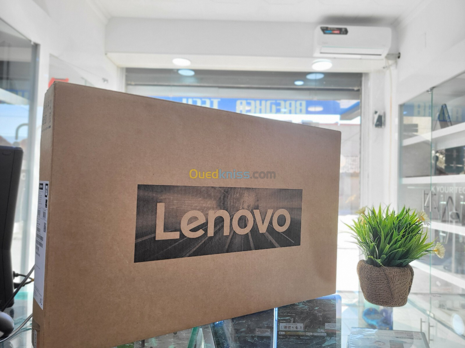 LENOVO IDEAPAD 1i I7 1255U   