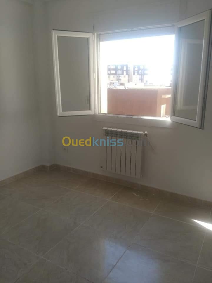 Location Appartement F5 Alger Ain benian