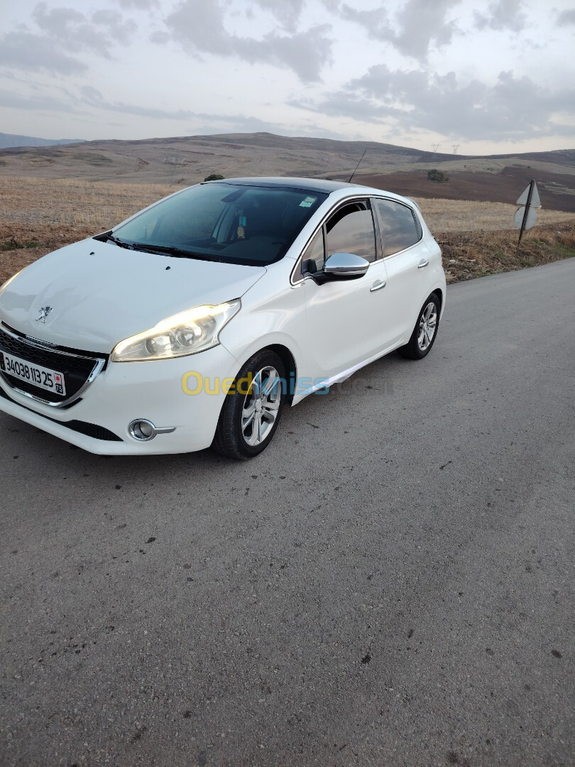 Peugeot 208 2013 Allure