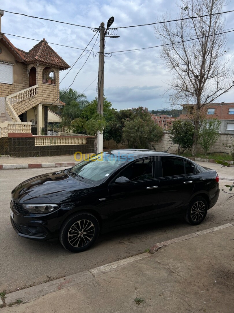 Fiat Tipo 2024 City +