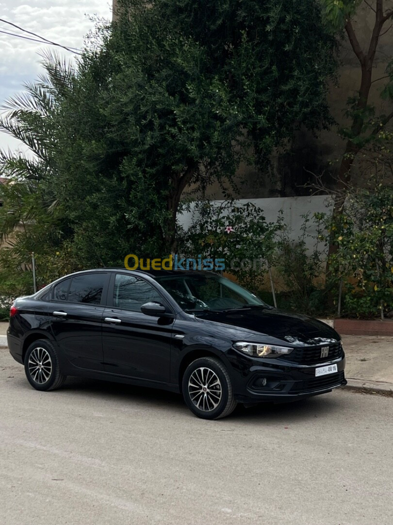 Fiat Tipo 2024 City +