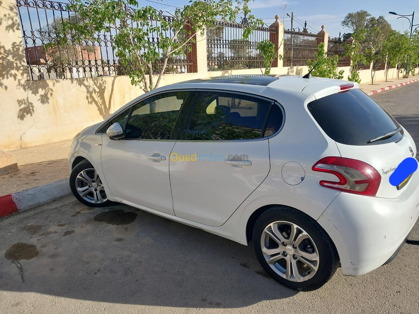 Peugeot 208 2013 Allure