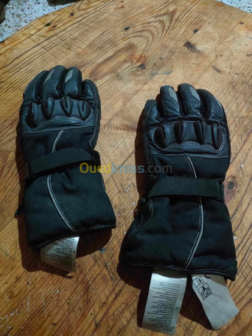 Gants de motos 