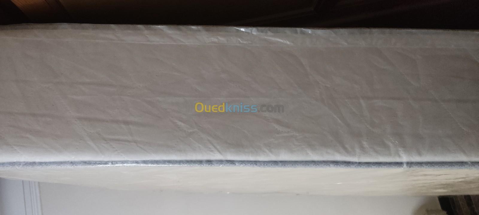 Matelas grand 160x180 cm