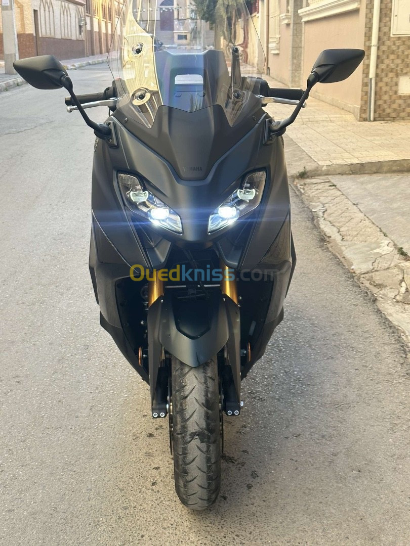 Yamaha Tmax 562 2023