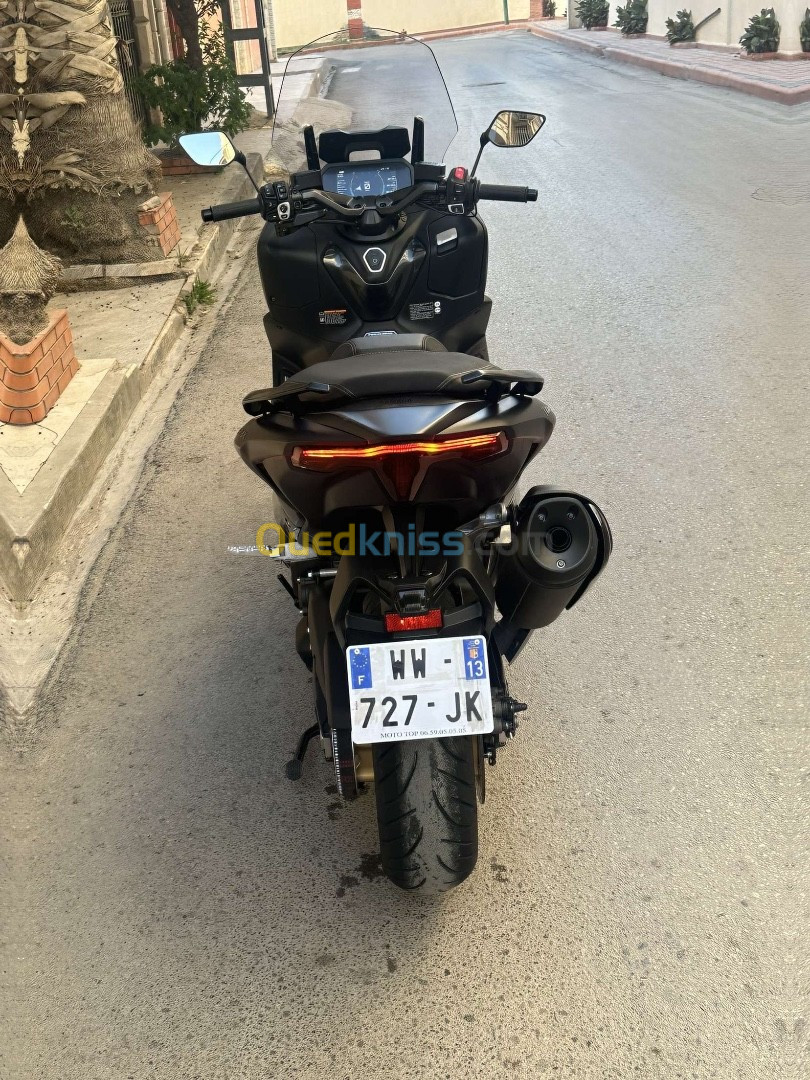 Yamaha Tmax 562 2023