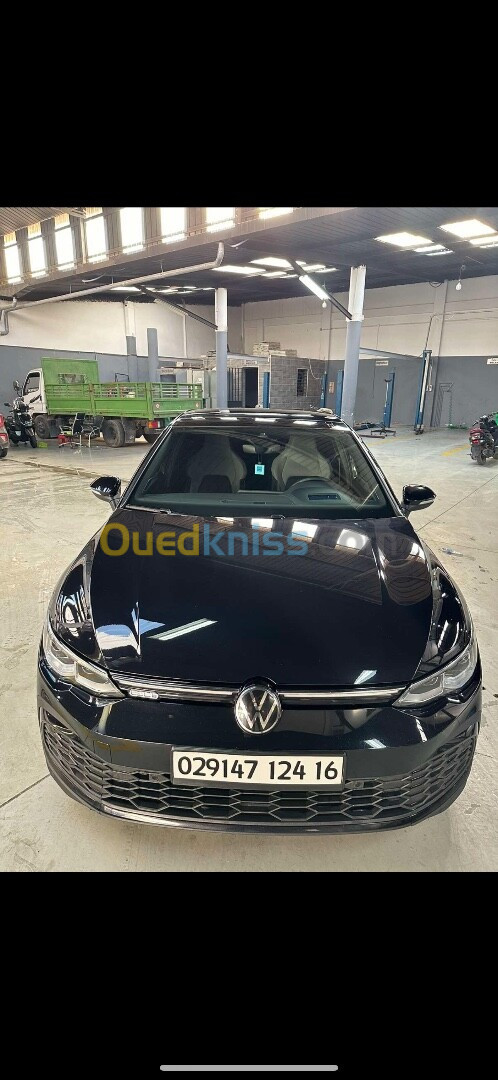 Volkswagen Golf 8 2024 