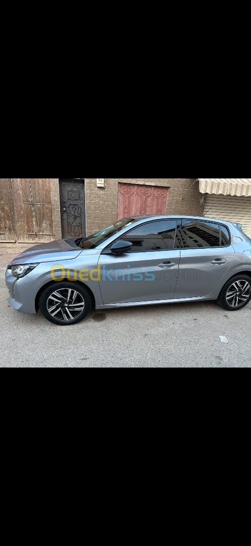 Peugeot 208 2022 Allure