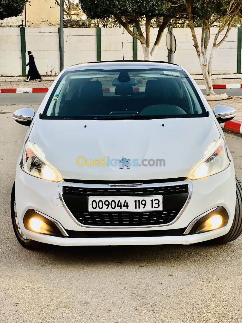 Peugeot 208 2019 Allure