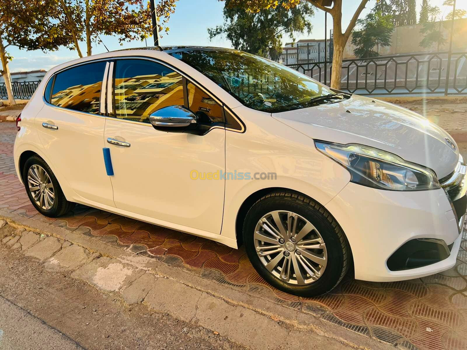 Peugeot 208 2019 Allure Facelift