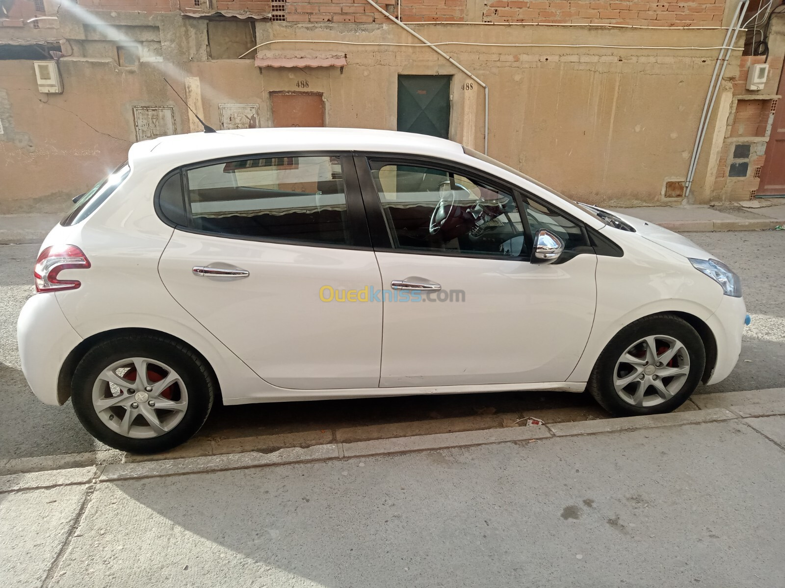 Peugeot 208 2015 208