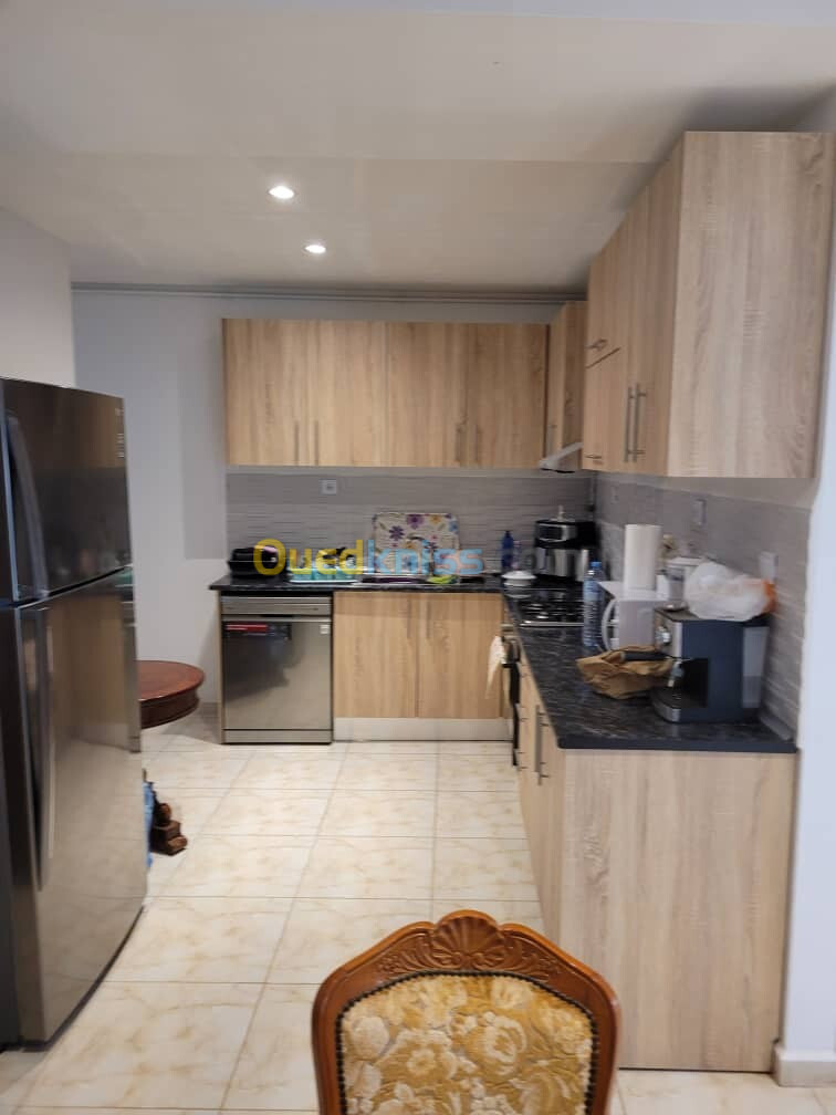 Location Appartement F4 Alger Cheraga