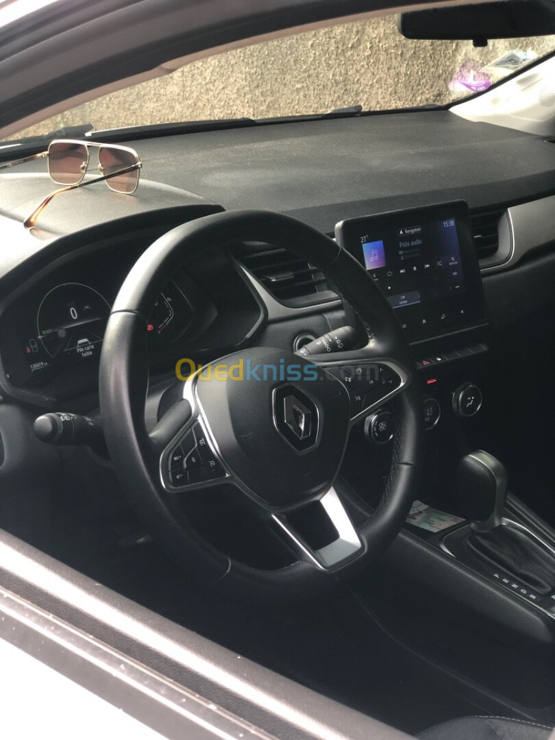 Renault Captur 2022 Etech es line