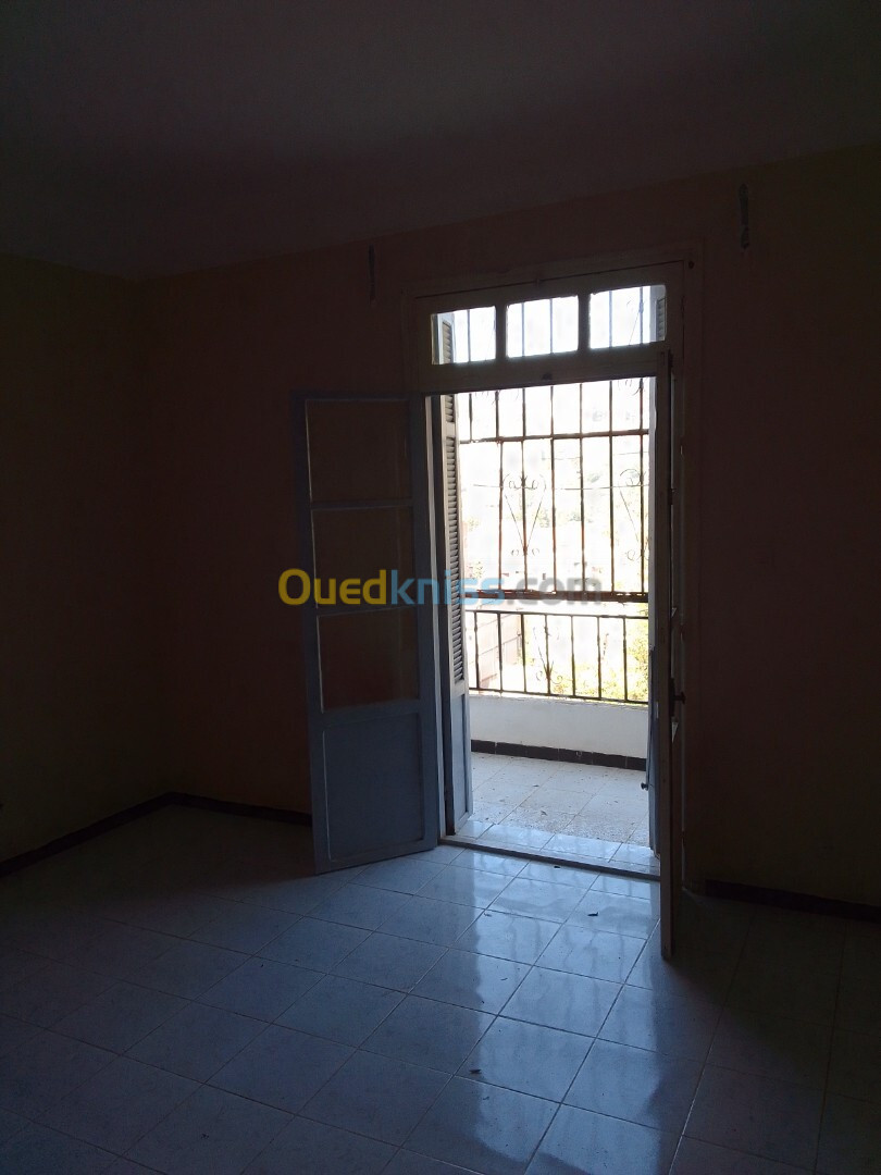 Location Appartement F3 Béjaïa Bejaia