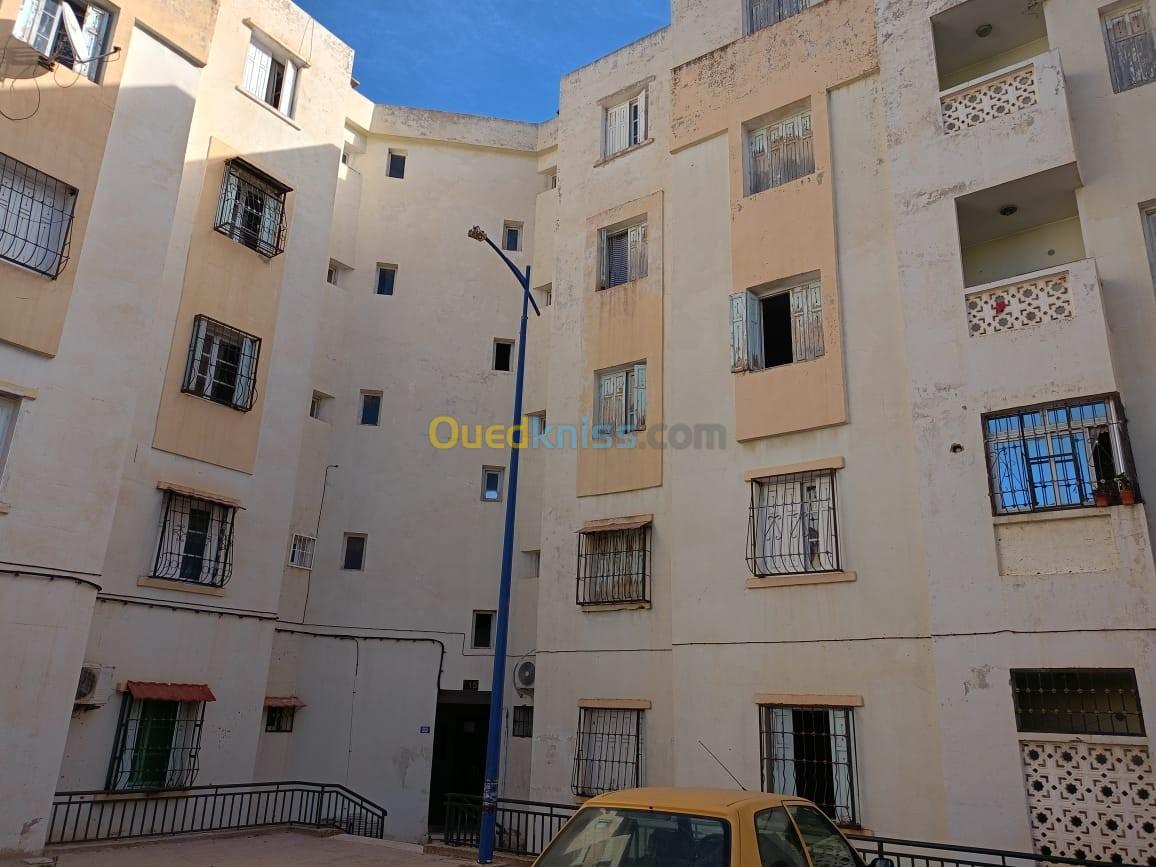 Vente Appartement F3 Bouira Bouira