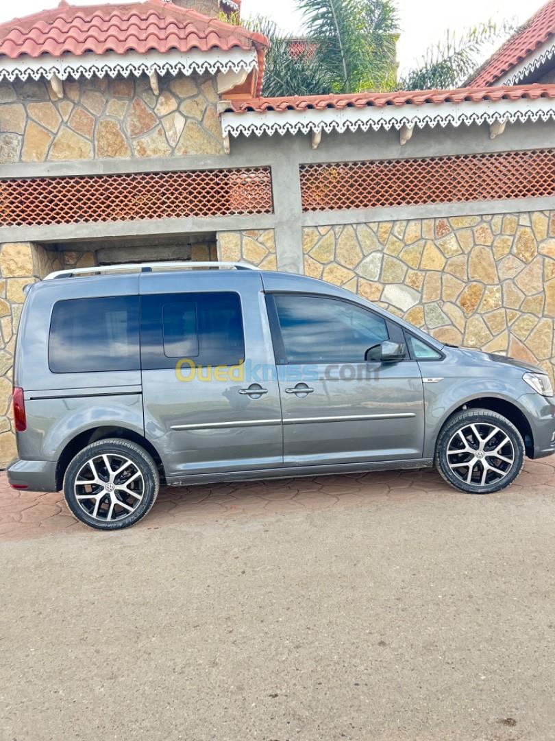 Volkswagen Caddy 2017 Highline