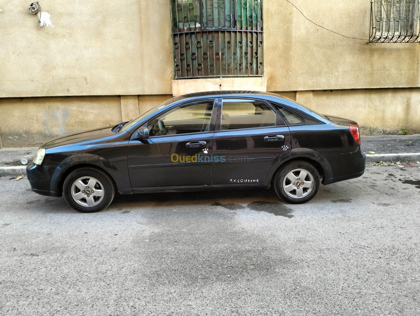 Chevrolet Optra 4 portes 2010 Optra 4 portes