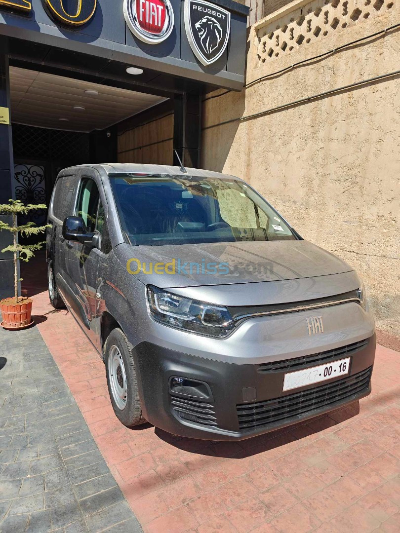 Fiat DOBLO 2024 PROFISSIONAL