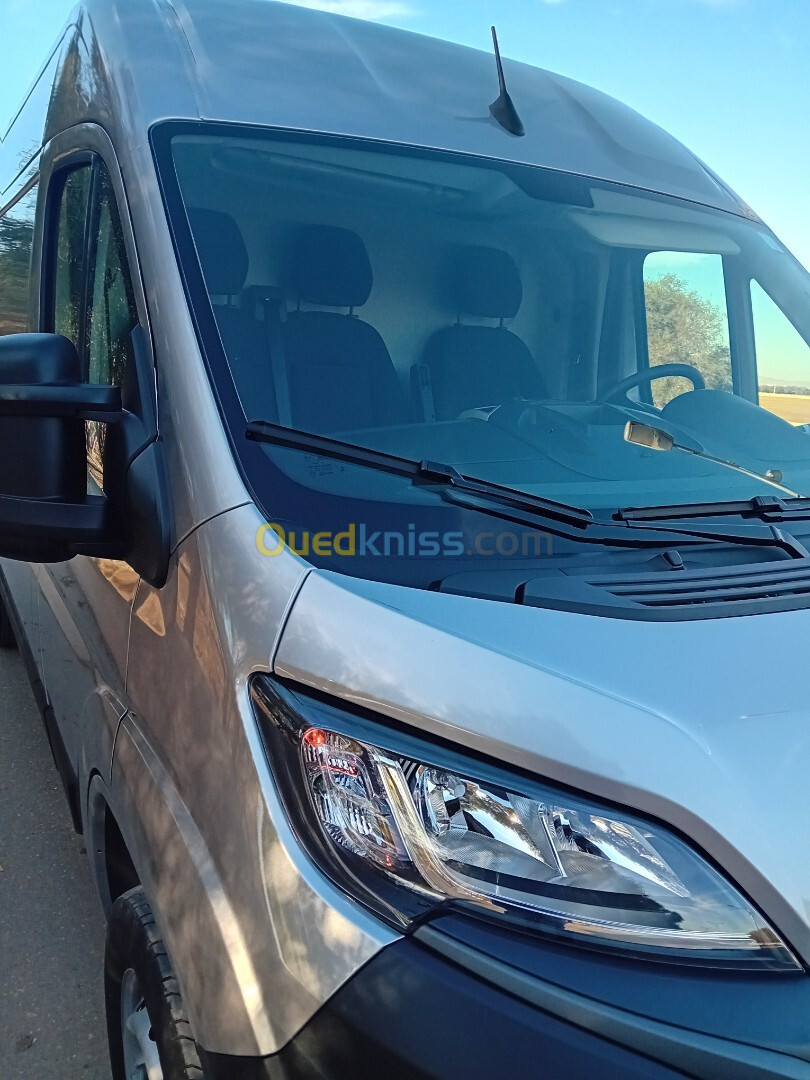 Fiat Ducato pneu continental 2024