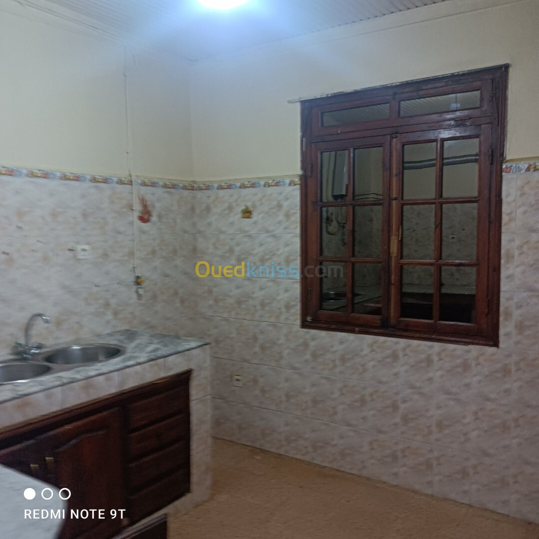 Location Appartement F3 Alger Bordj el bahri