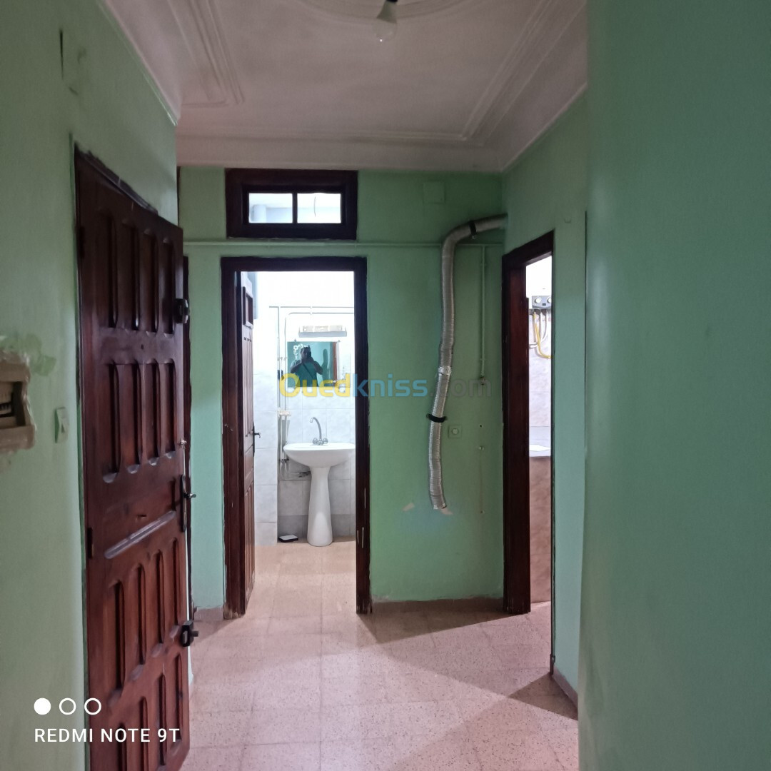 Location Appartement F3 Alger Bordj el bahri