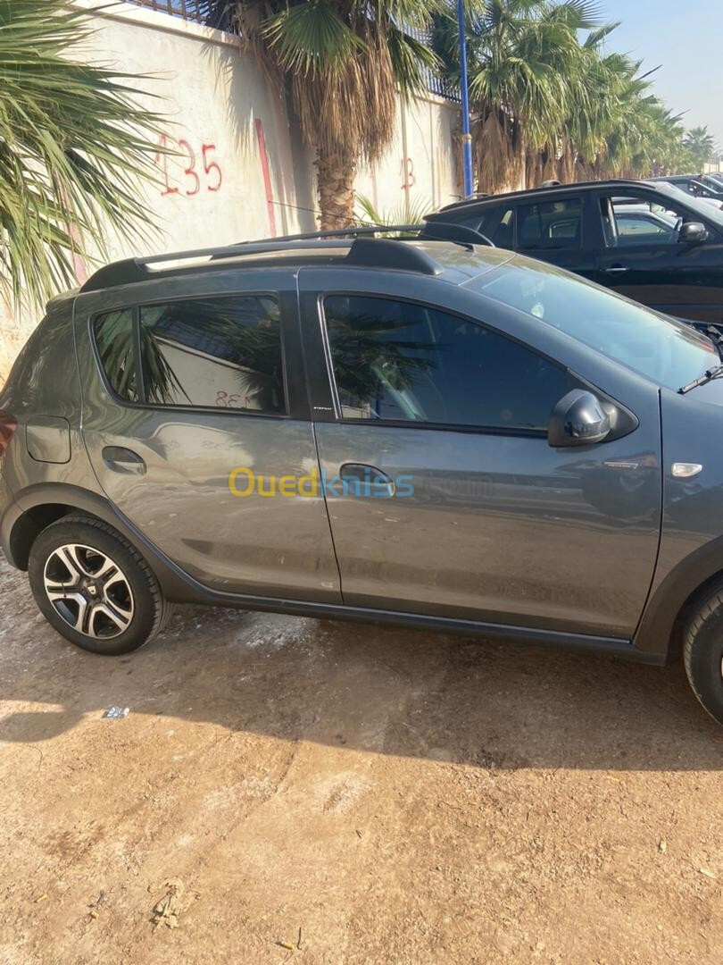 Dacia Sandero 2018 Stepway PRIVILEGE