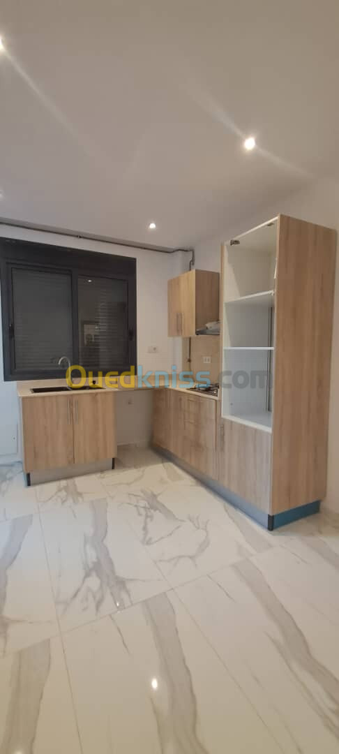 Location Appartement F4 Alger Cheraga