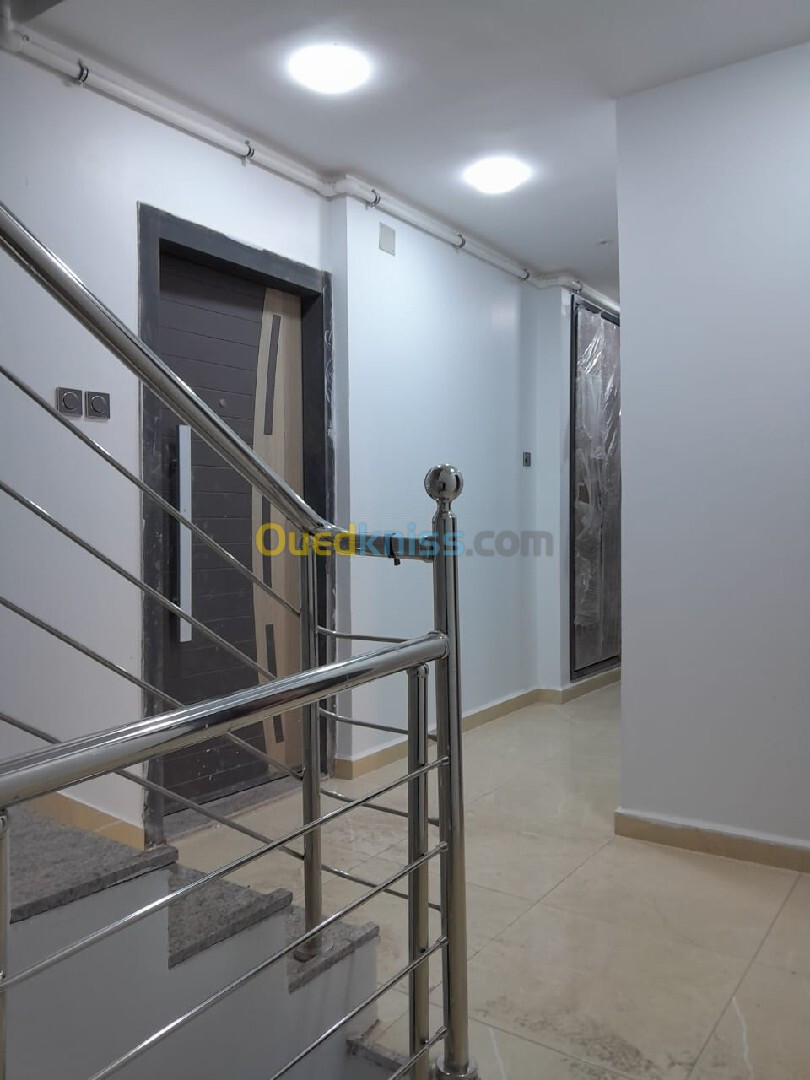 Vente Appartement F4 Alger Bordj el bahri