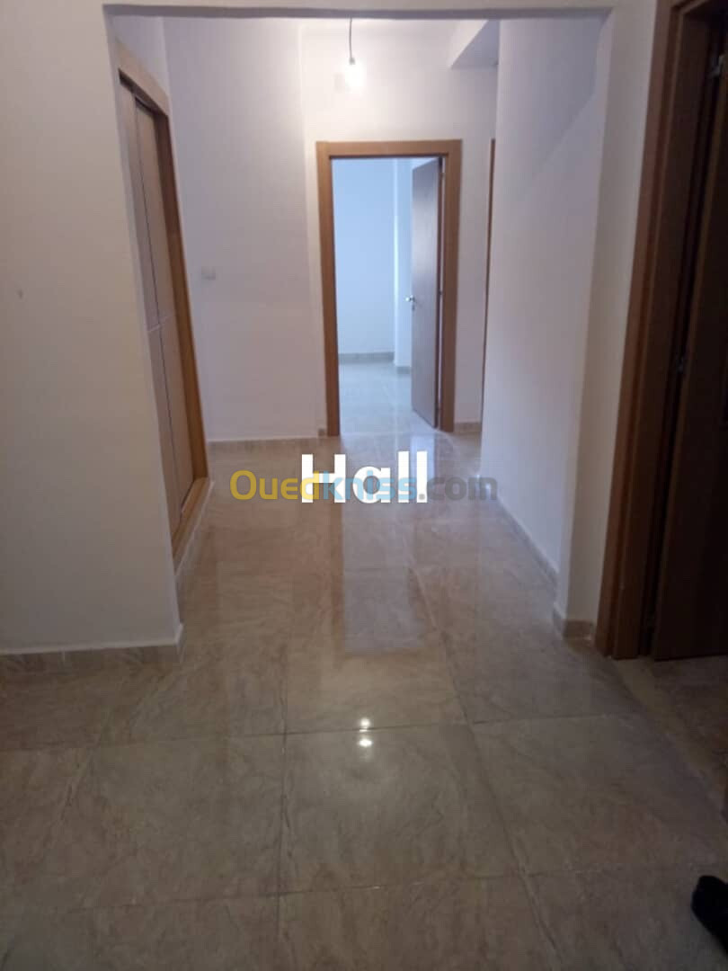 Location Appartement F4 Alger Bordj el bahri